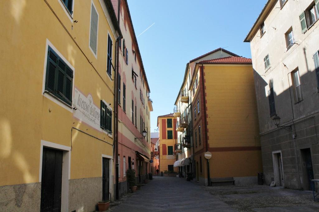 House Betty By Holiday World Albisola Superiore Bagian luar foto