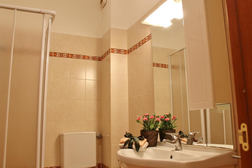 House Betty By Holiday World Albisola Superiore Bagian luar foto